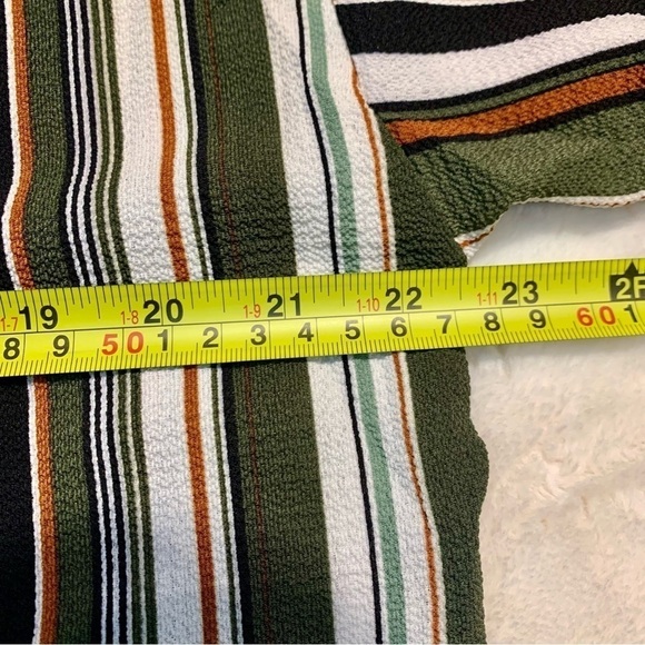 NWT Boutique Top Small Hyped Unicorn Betty Slimming Vertical Stripe Army Buttons - Picture 16 of 16